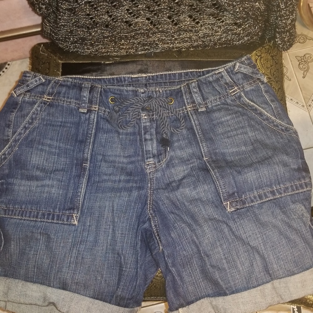 Eddie Bauer Tie Front Patch Pocket Denim Shorts 4 NEW